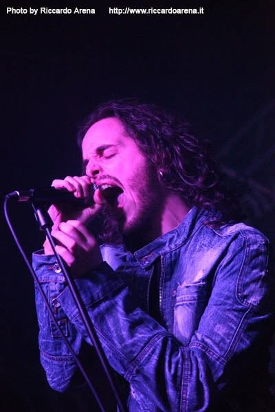 Markonee live